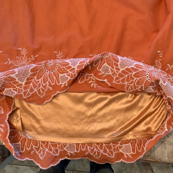 Color Thread Dress - Picture 7 of 8